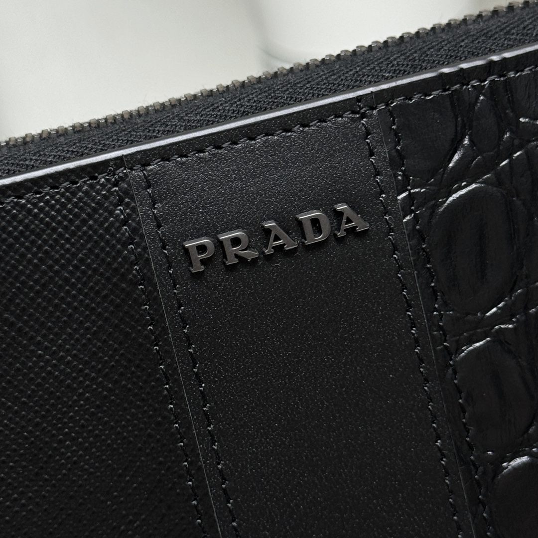 Prada Wallets Purse